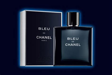 lentes bluo de chanel para hombre|Chanel bleu all over.